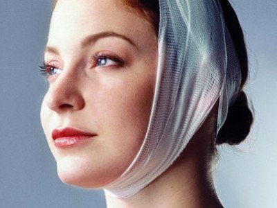 Head bandage after otoplasty